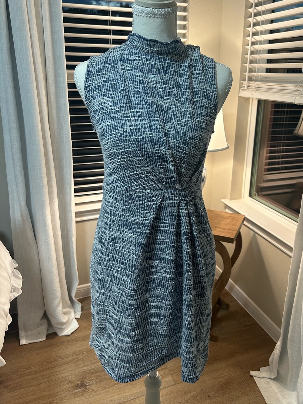 Banana Republic Sleeveless Tweed Blue Sheath Dress Sz 4P